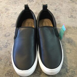 Men's Black Slip-On Shoes